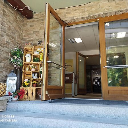 Apartmanovy Dom Fatrapark 1- Ap 318, Ap 306 Mezonet Ruzomberok Buitenkant foto