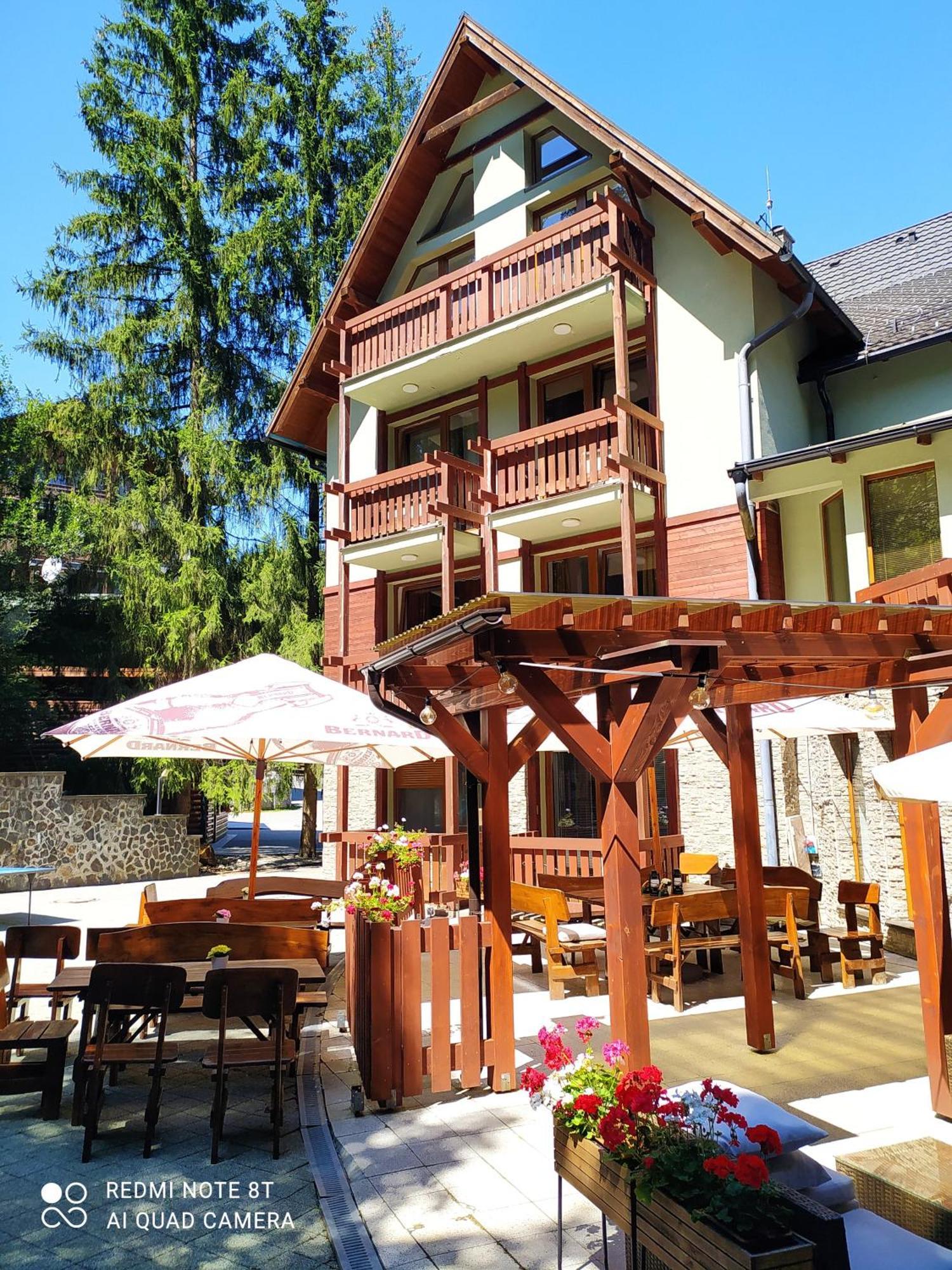 Apartmanovy Dom Fatrapark 1- Ap 318, Ap 306 Mezonet Ruzomberok Buitenkant foto